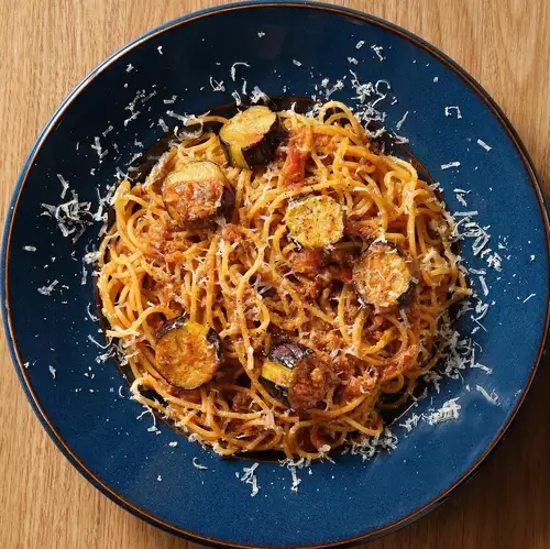Bolognese with chunky eggplant