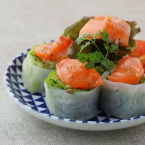 鮭魚春捲