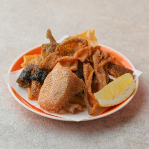鮭魚皮脆片(點心)