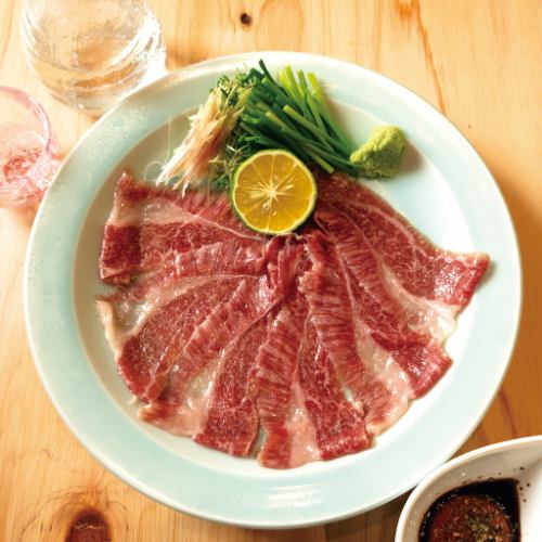 おおいた和牛の牛刺し