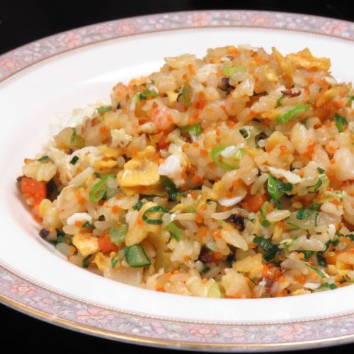 Fried rice with seafood tobiko