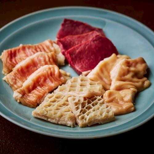 屠さつ場直送の新鮮ホルモン各種