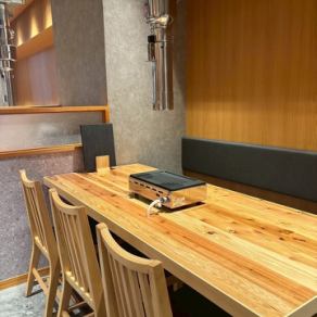 テーブル席をご用意しております。