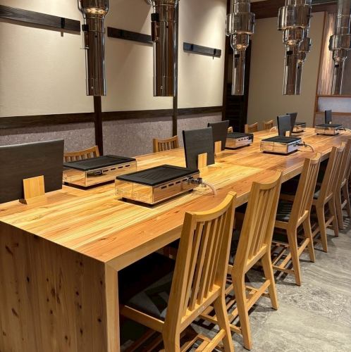 ビックテーブル(カウンター席) をご用意しております。