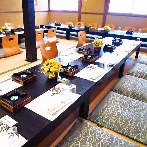 The second floor is a completely private room.It can be used by a small number of people! It can also be used as a tatami room or chair seat.It is a private room with a calm atmosphere and is recommended for entertainment, various banquets, and family dinners.