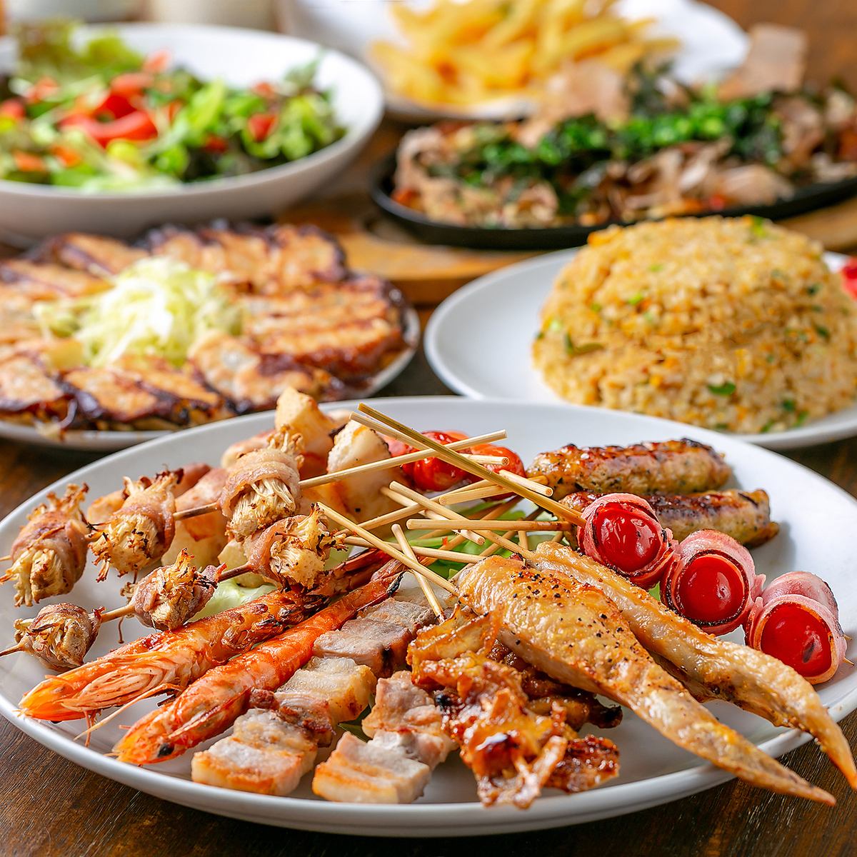 Enjoy large skewers and teppanyaki dishes at great value for money◆Courses start from 3,000 yen