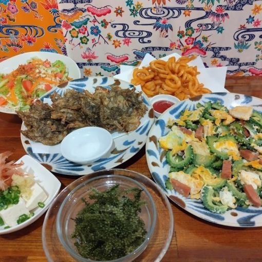 冲绳料理套餐(按套餐数量预订,而非按人数预订)*4人份,每人价格略低于1000日元