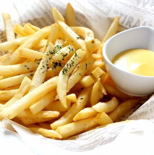 French fries with truffle salt