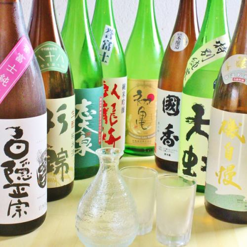 来自静冈县的十多种纯米清酒...其他国酒和烧酒