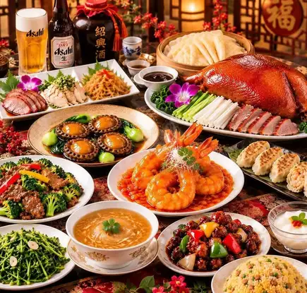 Year-end party course with 2.5 hours of all-you-can-drink beer, luxurious abalone, and Northern duck for 5,200 yen.