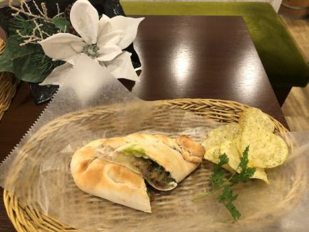 バジル&チキン