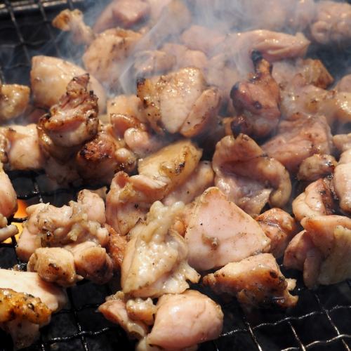 Chicken dishes such as yakitori & charcoal grill