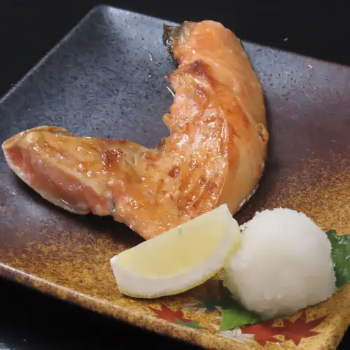 연어 카마 구이