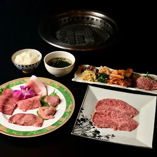 The head chef carefully selects the finest Ishigaki beef and Japanese Black Wagyu beef.