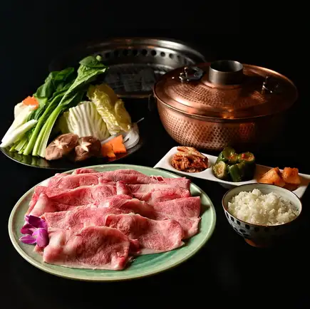 【厳選黒毛和牛しゃぶしゃぶコース】極上肉の旨みをさっぱりと堪能する贅沢プラン