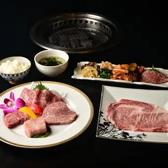 [Today's Special Course / Domestic Beef Tongue] A luxurious 14-course meal featuring Ishigaki beef, thick-cut domestic beef tongue, and more.
