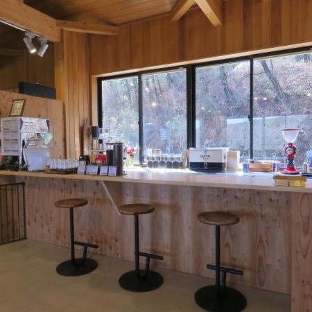 【バーカウンター】