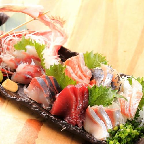 Very popular! Luxurious luxury! Kaneya sashimi 7-piece platter