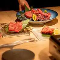 おしゃれで洗練された空間で焼肉デート♪