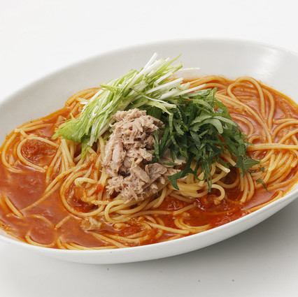 ツナと大葉のトマトソース