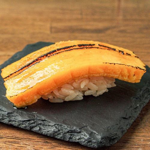 [2 pieces] Okukuji egg brûlée sushi