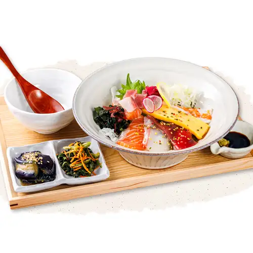 彩り海鮮丼