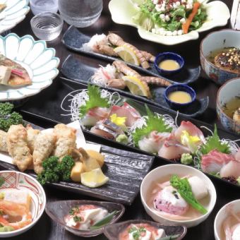 工匠们烹制美味的时令食材...当季春天怀石套餐 5,500 日元 *+1,650 日元包含 120 分钟无限畅饮