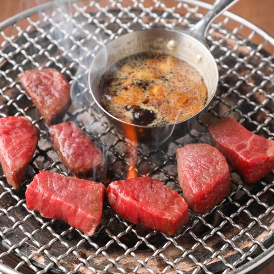 京成千葉駅より徒歩約6分!デートに◎拘りの肉料理をご堪能下さい