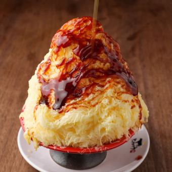 Special fluffy shaved ice (pudding flavor)