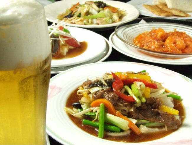 您可以從中午開始享用正宗的中國菜和清酒！