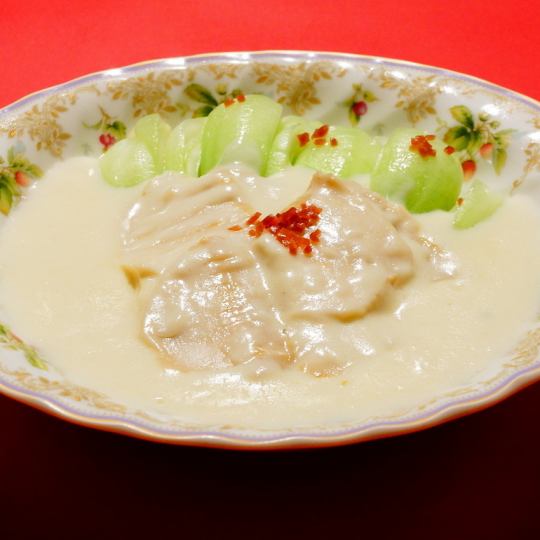 ◆With abalone stew in rich cream ◆All-you-can-drink + all-you-can-eat of 50 kinds <120 minutes> 5,500 yen (tax included)