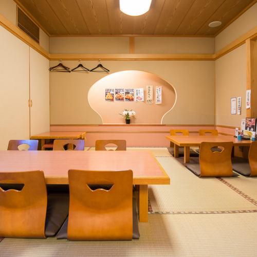 テーブル席・座敷席など様々なタイプをご用意しています