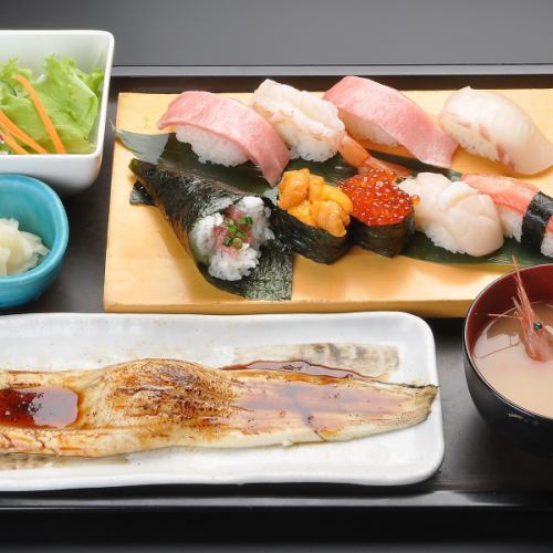 寿司ざんまい特上にぎり　サラダ・汁物付