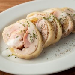 自制鸡肉火腿配蒜蓉蛋黄酱