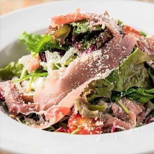 生ハムとフレッシュトマトのサラダ~バルサミコドレッシング~