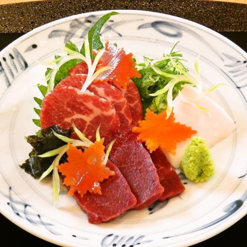 Specially selected horse sashimi from Kumamoto Prefecture