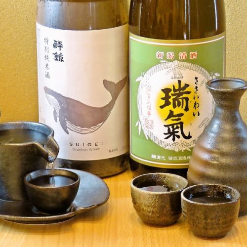 Enjoy carefully selected sake!