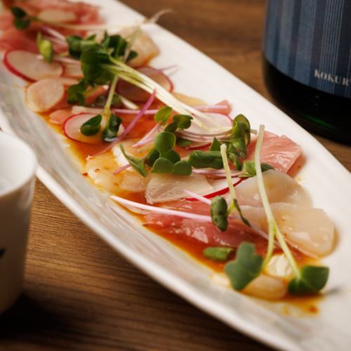 Fatty tuna and scallop carpaccio