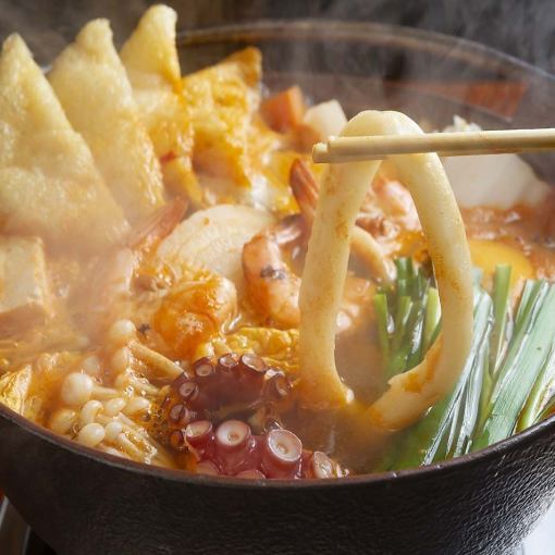 Chanko Nabe A Set *If you are a party of 10 or more, you can get 90 minutes of all-you-can-drink (1800 yen)♪