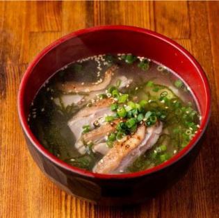 軍鶏茶漬け／茶漬け (梅・鮭)