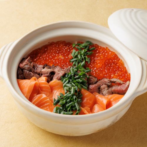 Luxurious Parent and Child Clay Pot Rice (Serves 2-3)