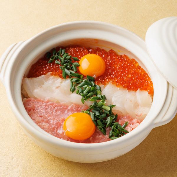 Instagrammable◎Very popular earthenware pot rice!!