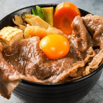 和牛 すき焼き丼(上)