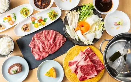 [Reservation Only] Full Shabu-Shabu Course featuring premium Japanese Black Wagyu beef and domestic pork as the main dishes.