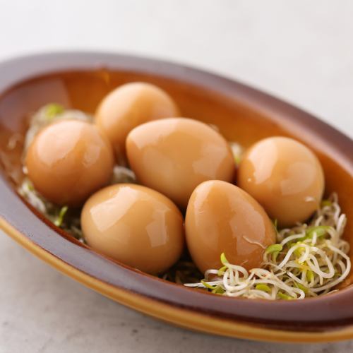 메추라기 계란 송로 간장 절임