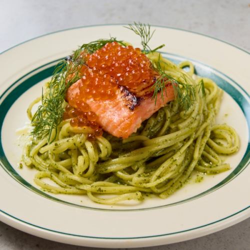 국산 연어와 이쿠라 오오바 제노베제