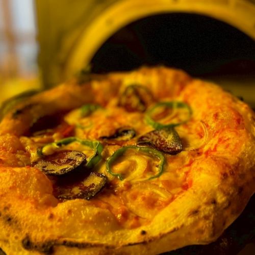 가마구이로 완성할 수 있는 완성된 본격 피자♪