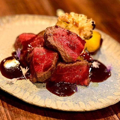 Naniwa Black Beef Lean Meat, Charcoal Grilled, 100g