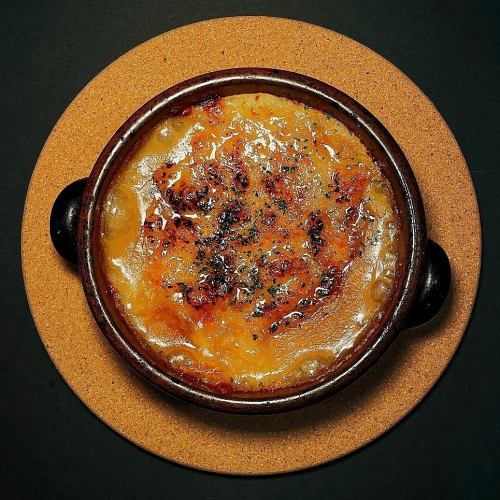 チーズ入りマッシュポテト “グレイビーソース”