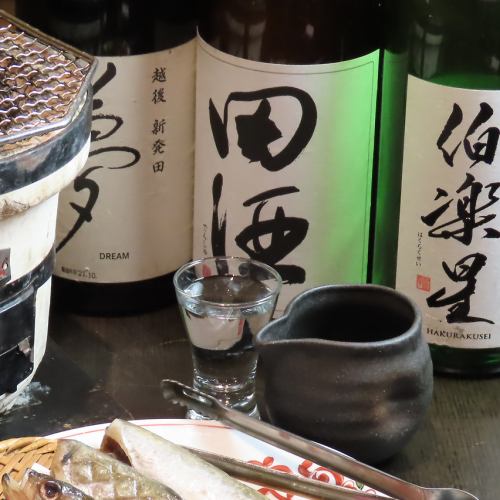 多彩なドリンクとこだわりの地梅酒も楽しめるお店!